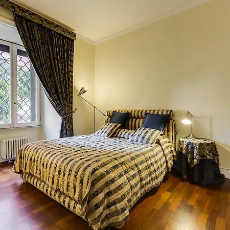 בית נופש Luxury House Belle Arti Center *