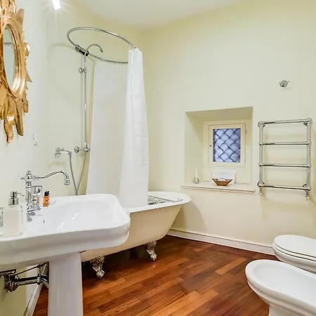 Holiday home Luxury House Belle Arti 3bedr Piazza Del Popolo Rome