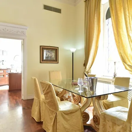Luxury House Belle Arti Center בית נופש