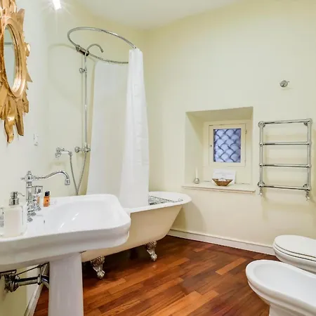 Luxury House Belle Arti 3bedr Piazza Del Popolo بيت للعطل *